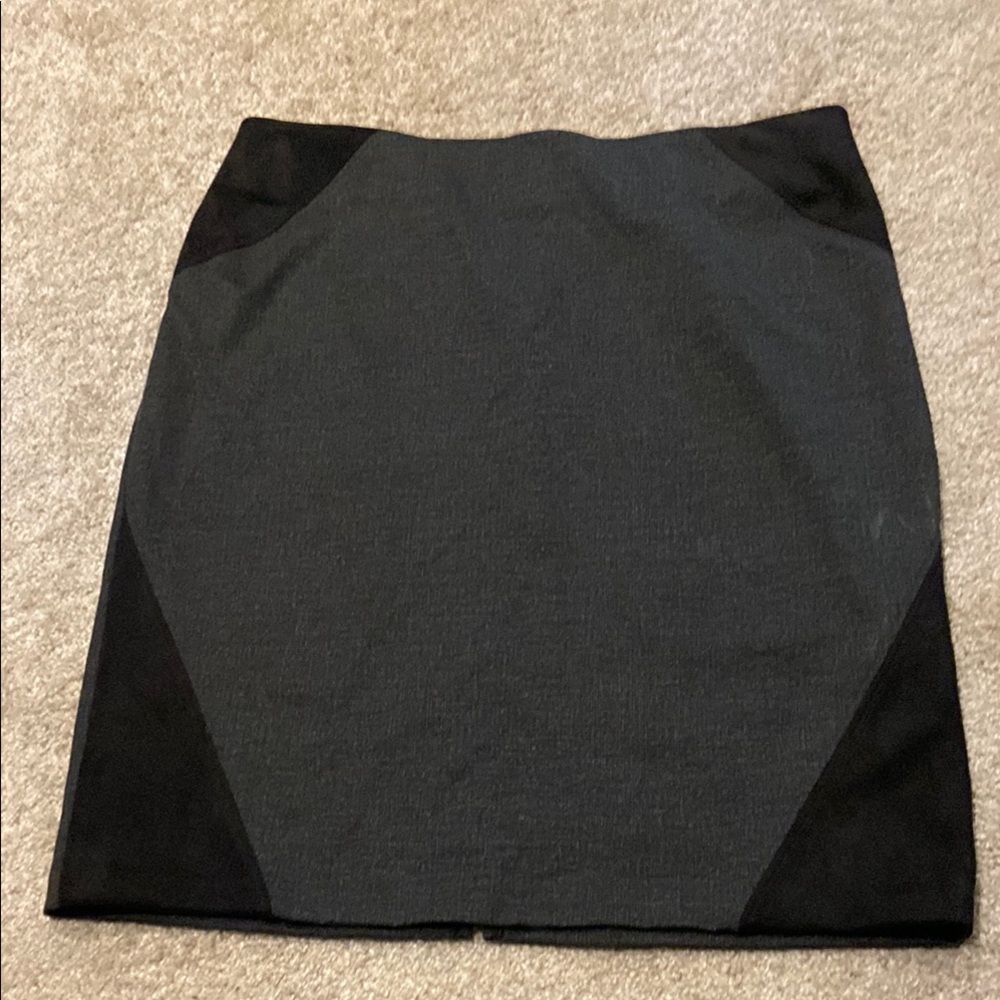Marc New York Gray & Black Pencil Skirt